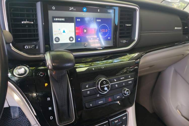 Used GAC Trumpchi M8 2020 Flagship Model 390T Supreme Edition Audio And AC Panel