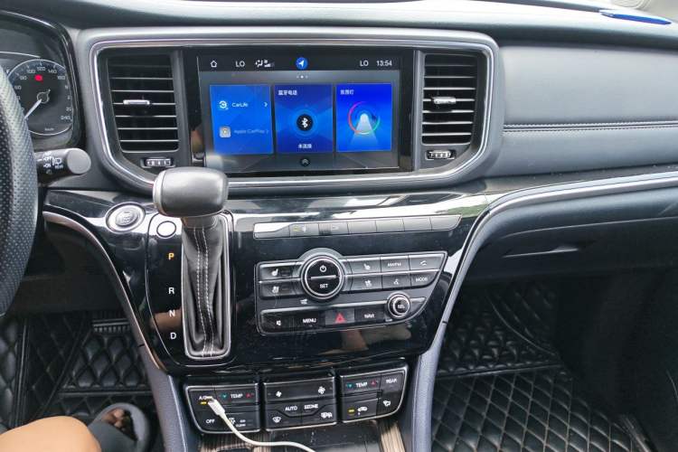 Used GAC Trumpchi M8 2020 Flagship Model 390T Supreme Edition Audio And AC Panel