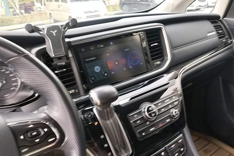 Used GAC Trumpchi M8 2020 Flagship Model 390T Prestige Edition Audio And AC Panel
