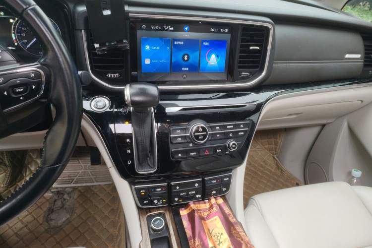 Used GAC Trumpchi M8 2020 Flagship Model 390T Prestige Edition Audio And AC Panel