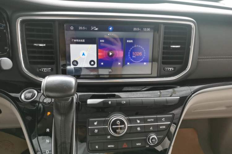 Used GAC Trumpchi M8 2020 Flagship Model 390T Supreme Edition Audio And AC Panel