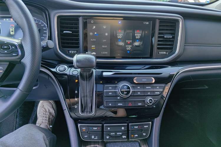 Used GAC Trumpchi M8 2020 Flagship Model 390T Prestige Edition Audio And AC Panel