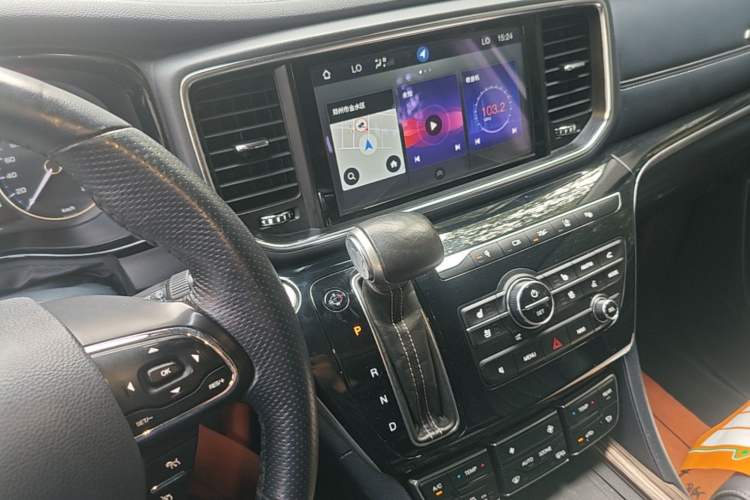 Used GAC Trumpchi M8 2020 Flagship 390T Navigation Model Audio And AC Panel