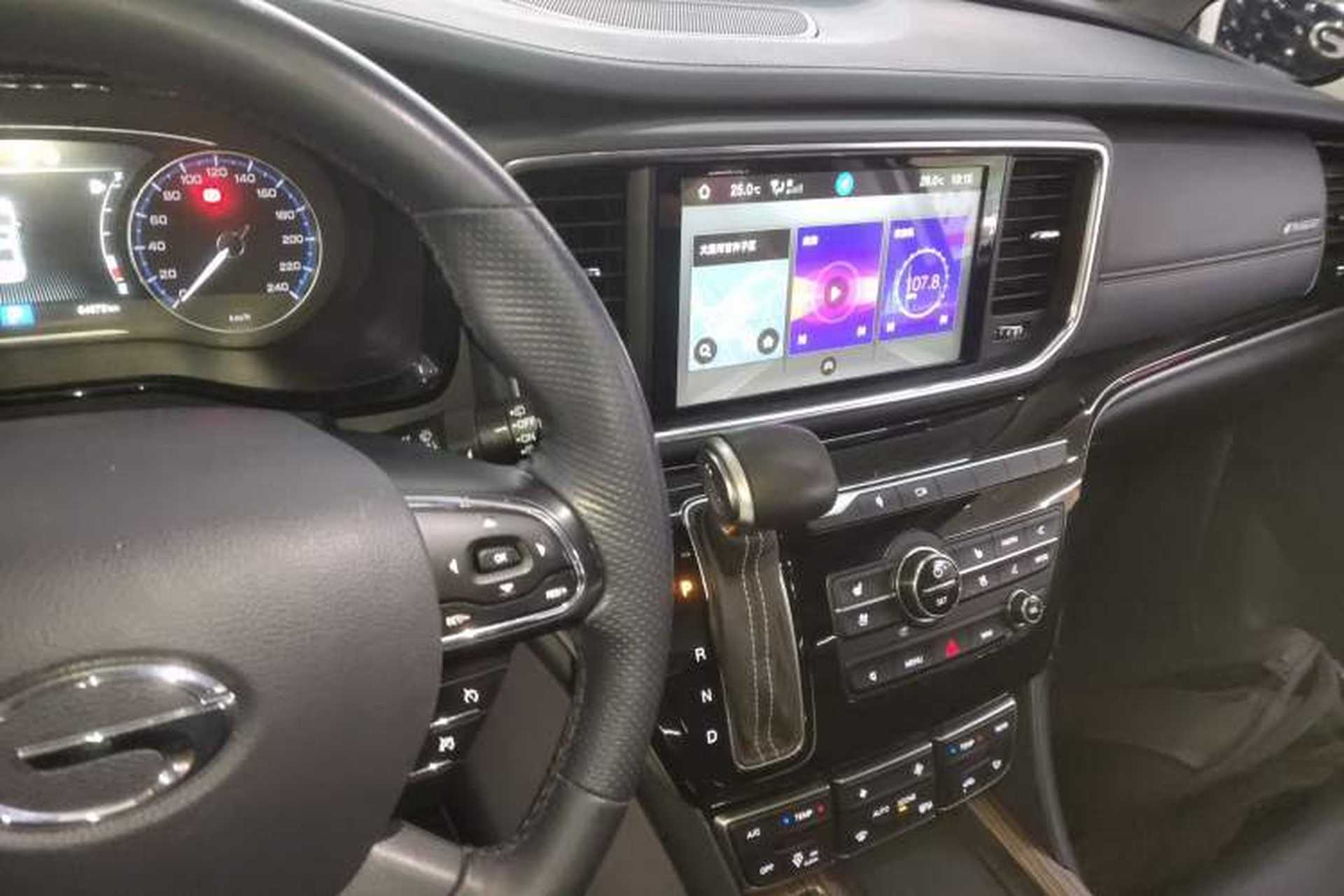Used GAC Trumpchi M8 2020 Flagship Model 390T Supreme Edition Audio And AC Panel