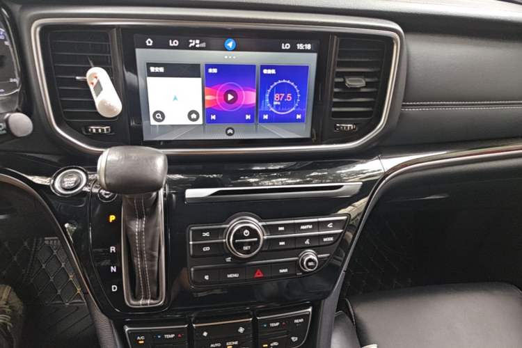 Used GAC Trumpchi M8 2020 Master Edition 390T Deluxe Version Audio And AC Panel