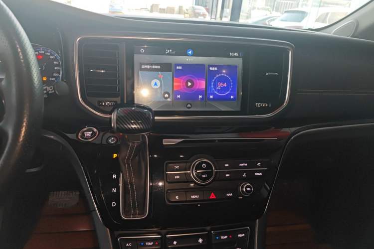 Used GAC Trumpchi M8 2020 Flagship Model 390T Prestige Edition Audio And AC Panel