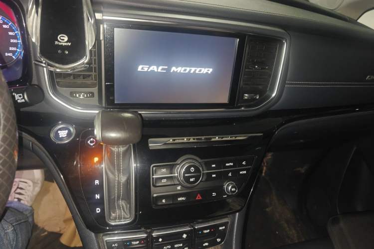 Used GAC Trumpchi M8 2020 390T Deluxe Edition Audio And AC Panel