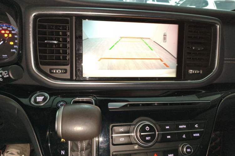 Used GAC Trumpchi M8 2020 Master Edition 390T Deluxe Version Audio And AC Panel