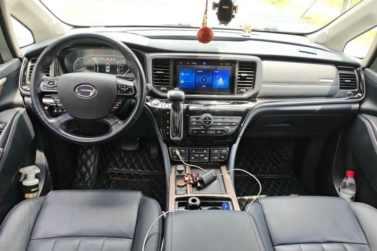 Used GAC Trumpchi M8 2020 Flagship Model 390T Supreme Edition Center Console