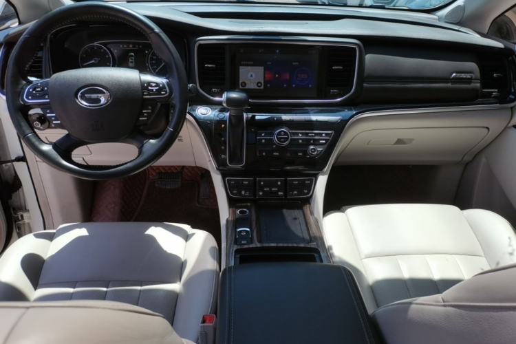 Used GAC Trumpchi M8 2020 Flagship Model 390T Supreme Edition Center Console