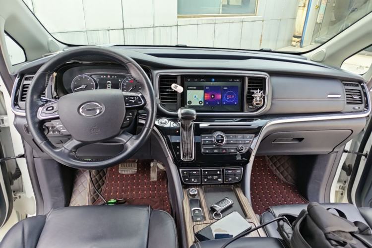 Used GAC Trumpchi M8 2020 Flagship Model 390T Prestige Edition Center Console