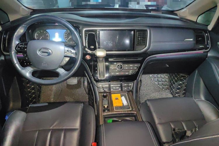 Used GAC Trumpchi M8 2020 Flagship Model 390T Prestige Edition Center Console