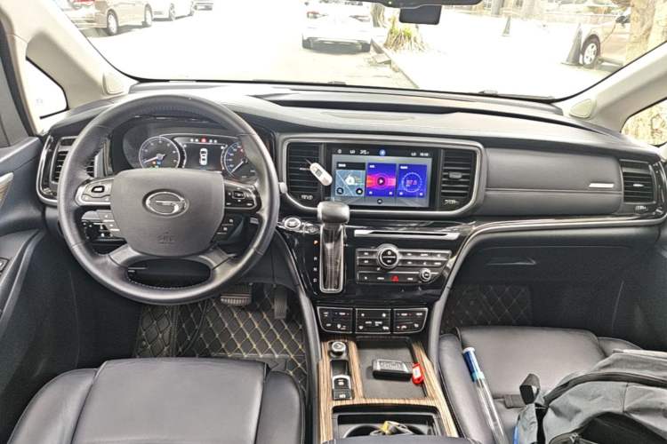 Used GAC Trumpchi M8 2020 Master Edition 390T Deluxe Version Center Console