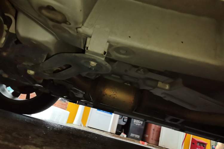 Used GAC Trumpchi M8 2020 Flagship Model 390T Prestige Edition Chassis Front Left