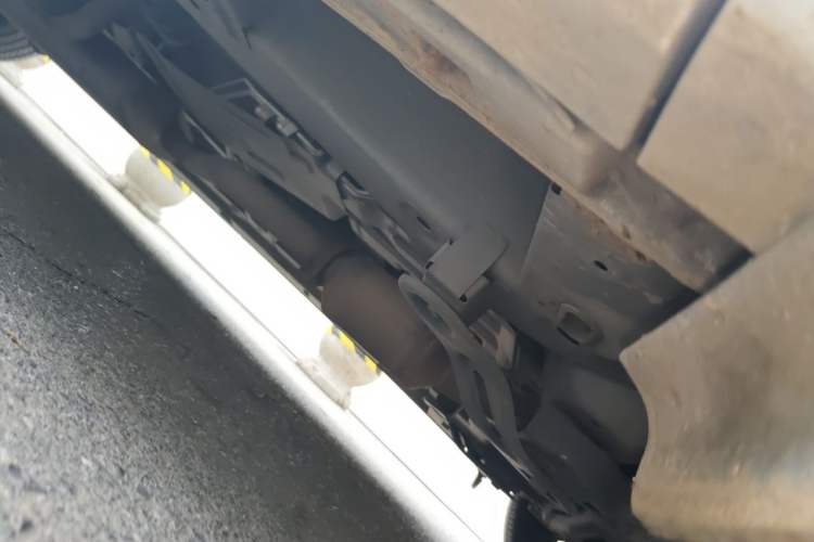 Used GAC Trumpchi M8 2020 Flagship Model 390T Prestige Edition Chassis Front Right