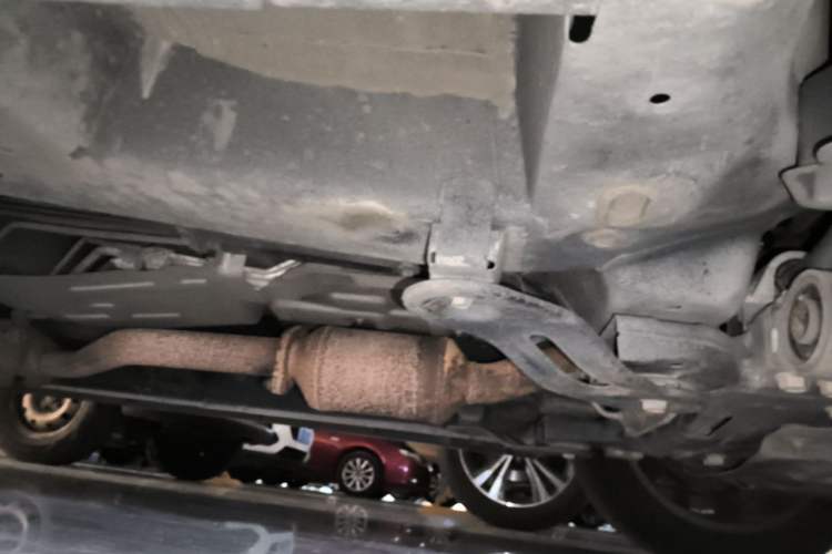 Used GAC Trumpchi M8 2020 Flagship Model 390T Prestige Edition Chassis Front Right
