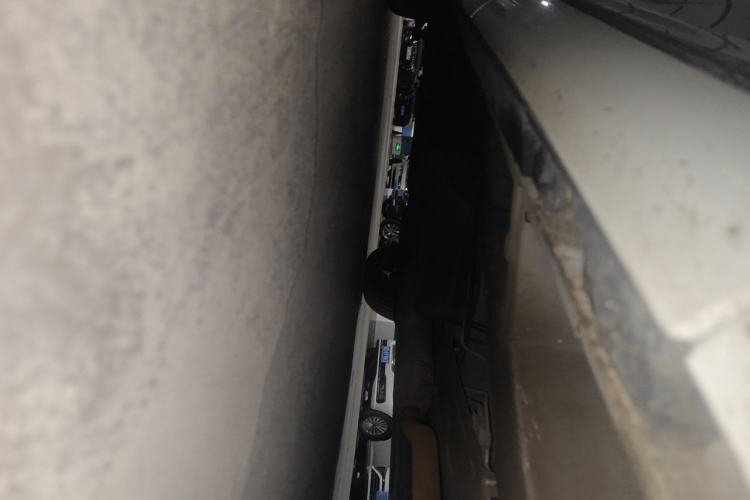 Used GAC Trumpchi M8 2020 390T Deluxe Edition Chassis Front Right