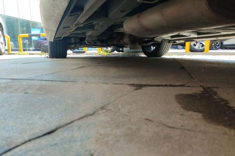 Used GAC Trumpchi M8 2020 390T Deluxe Edition Chassis Rear Left