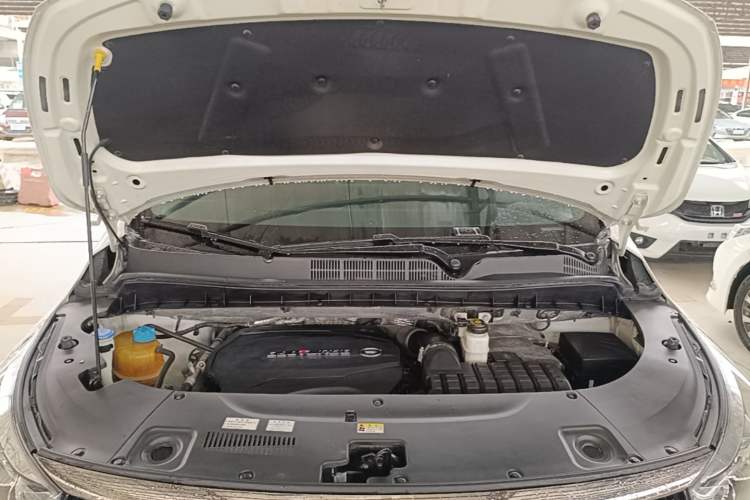 Used GAC Trumpchi M8 2020 Master Edition 390T Supreme Version Engine Bay