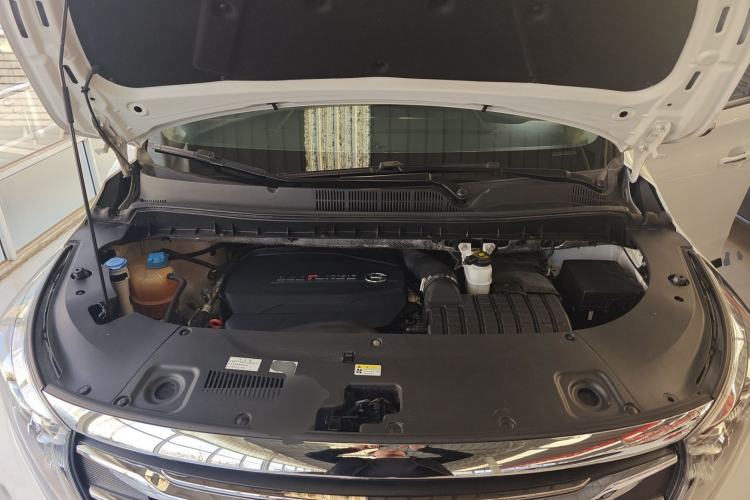 Used GAC Trumpchi M8 2020 Flagship Model 390T Deluxe Edition Engine Bay