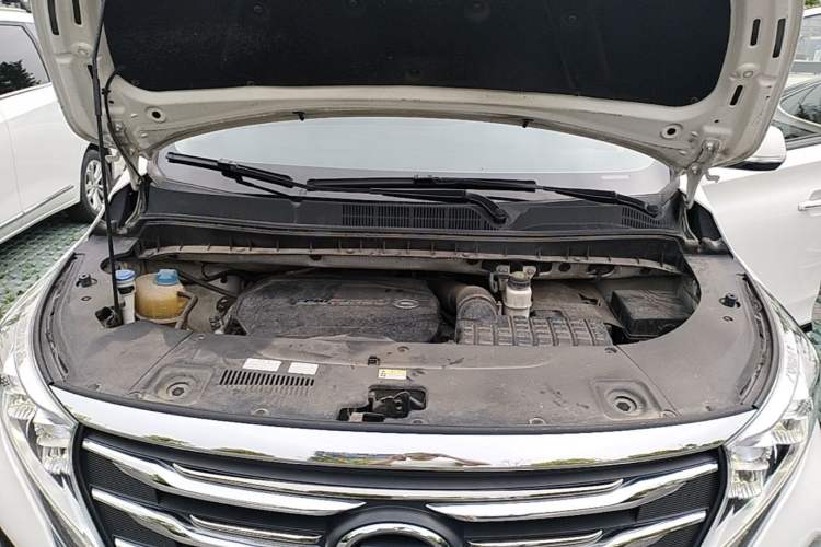 Used GAC Trumpchi M8 2020 Flagship Model 390T Prestige Edition Engine Bay