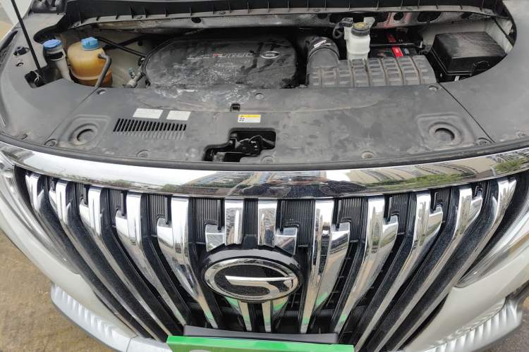 Used GAC Trumpchi M8 2020 Flagship Model 390T Deluxe Edition Engine Bay