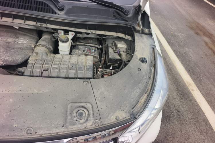 Used GAC Trumpchi M8 2020 Flagship Model 390T Supreme Edition Engine Bay Left