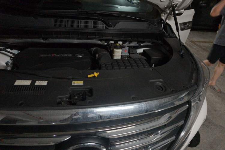 Used GAC Trumpchi M8 2020 390T Deluxe Edition Engine Bay Left