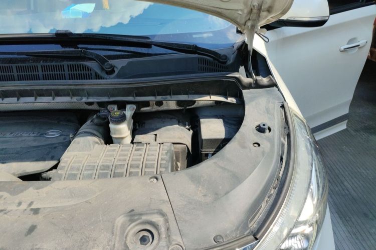 Used GAC Trumpchi M8 2020 Flagship Model 390T Prestige Edition Engine Bay Left