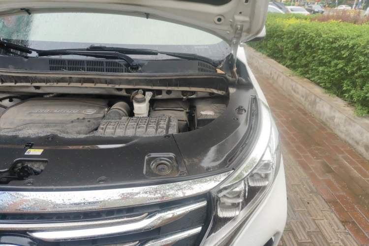 Used GAC Trumpchi M8 2020 Flagship Model 390T Prestige Edition Engine Bay Left