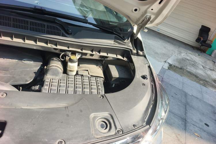 Used GAC Trumpchi M8 2020 Flagship Model 390T Deluxe Edition Engine Bay Left
