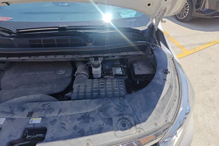 Used GAC Trumpchi M8 2020 Flagship Model 390T Prestige Edition Engine Bay Left