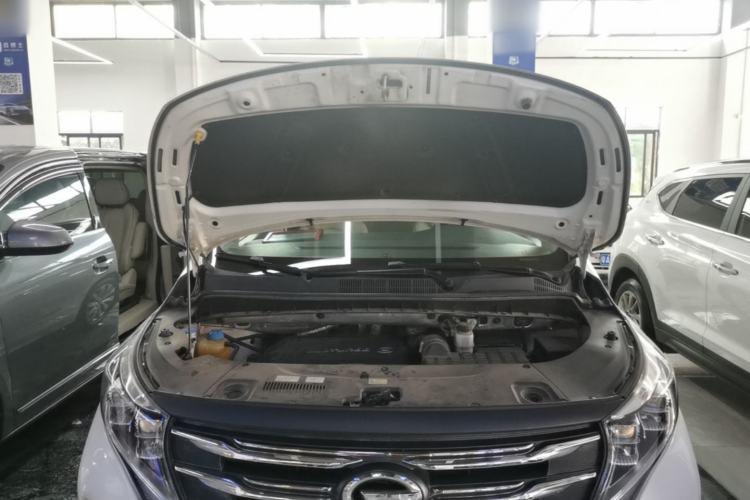 Used GAC Trumpchi M8 2020 Flagship Model 390T Luxury Edition Engine Bay