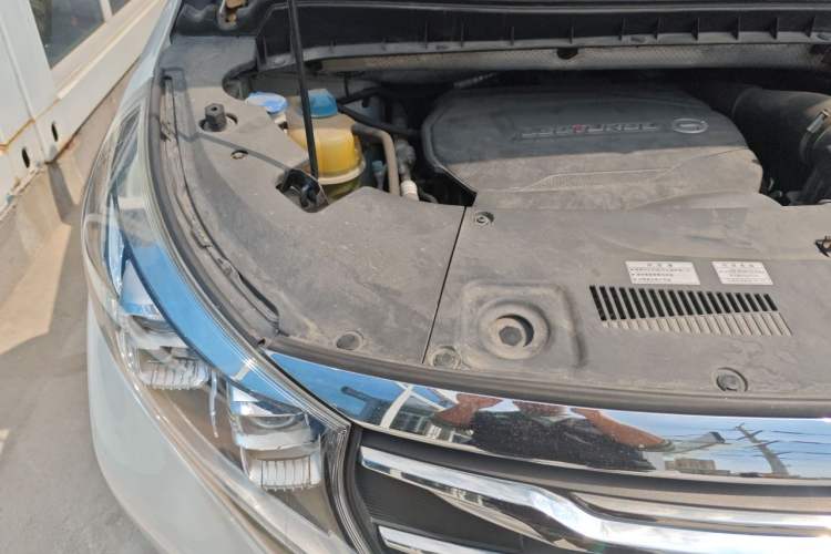 Used GAC Trumpchi M8 2020 390T Deluxe Edition Engine Bay Right