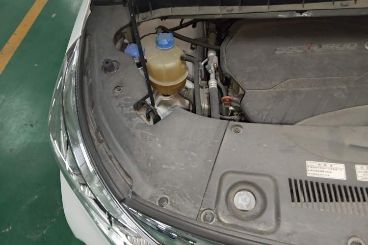 Used GAC Trumpchi M8 2020 Flagship Model 390T Supreme Edition Engine Bay Right