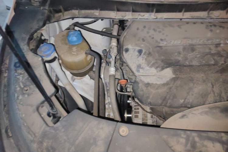 Used GAC Trumpchi M8 2020 Flagship Model 390T Prestige Edition Engine Bay Right