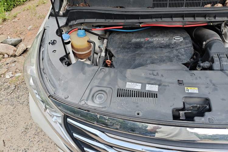 Used GAC Trumpchi M8 2020 Flagship 390T Navigation Model Engine Bay Right