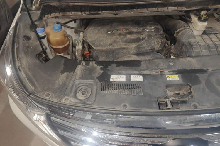 Used GAC Trumpchi M8 2020 390T Deluxe Edition Engine Bay Right