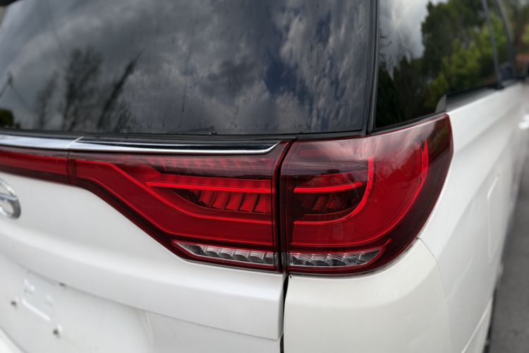 Used GAC Trumpchi M8 2020 390T Deluxe Edition Exterior 2