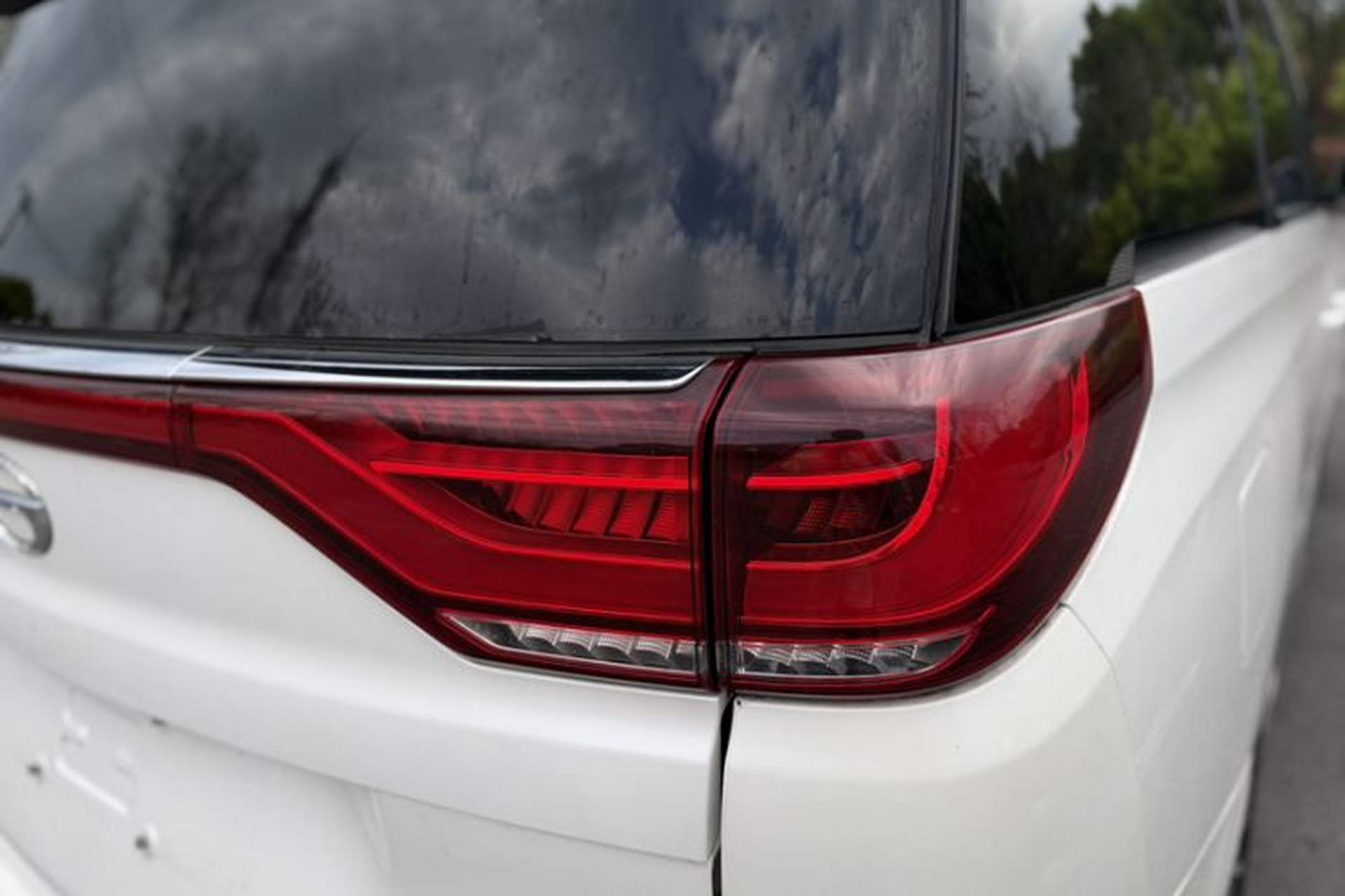 Used GAC Trumpchi M8 2020 390T Deluxe Edition Exterior 2