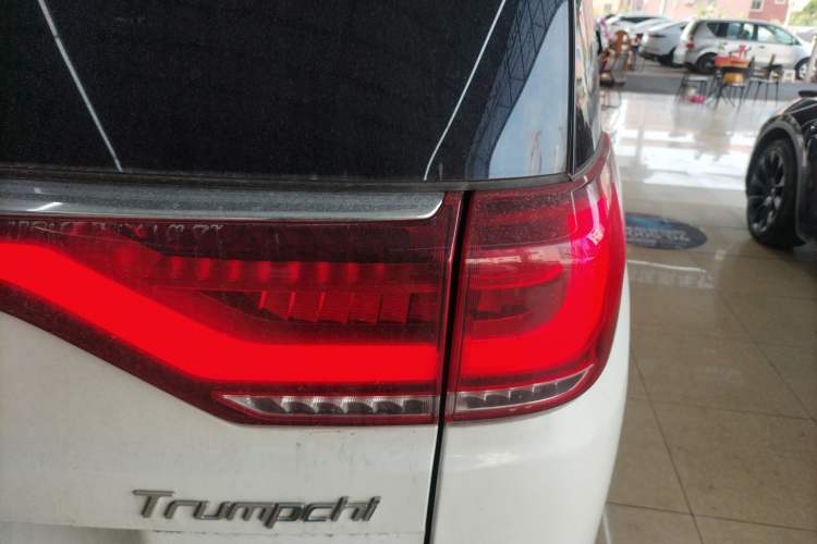 Used GAC Trumpchi M8 2020 Flagship Model 390T Deluxe Edition Exterior 3