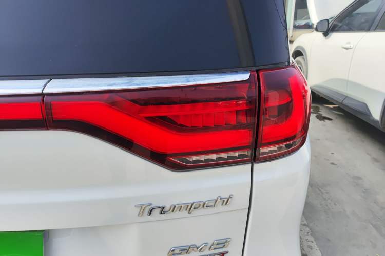 Used GAC Trumpchi M8 2020 Flagship Model 390T Deluxe Edition Exterior 3