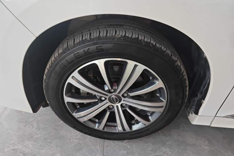Used GAC Trumpchi M8 2020 Flagship Model 390T Prestige Edition Exterior 3