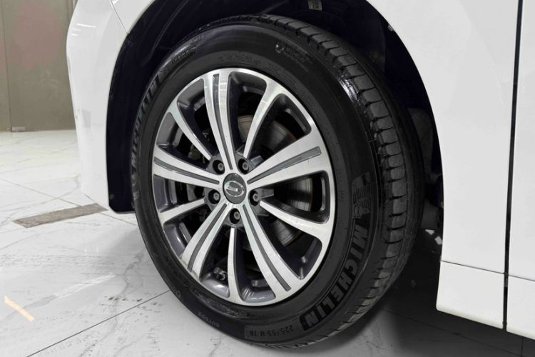 Used GAC Trumpchi M8 2020 Flagship Model 390T Supreme Edition Exterior 4