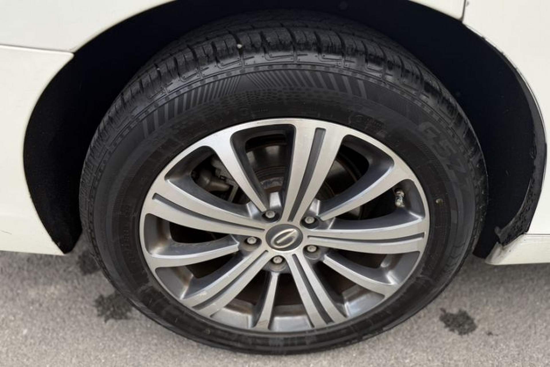 Used GAC Trumpchi M8 2020 390T Deluxe Edition Exterior 4