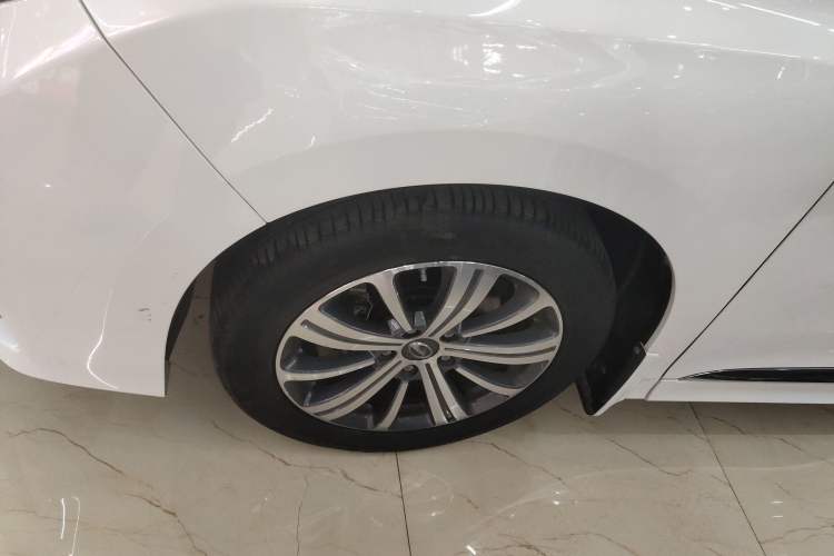 Used GAC Trumpchi M8 2020 Flagship Model 390T Supreme Edition Exterior 4