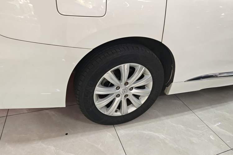 Used GAC Trumpchi M8 2020 Flagship Model 390T Deluxe Edition Exterior 5