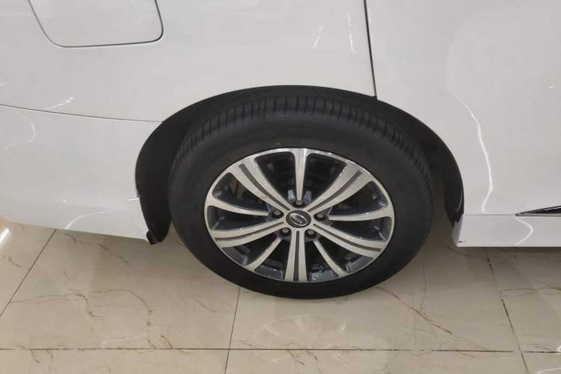 Used GAC Trumpchi M8 2020 Flagship Model 390T Supreme Edition Exterior 5