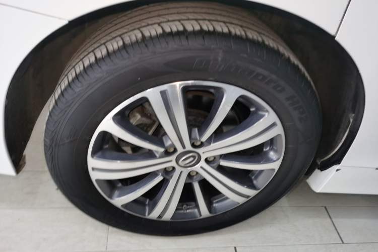 Used GAC Trumpchi M8 2020 Flagship Model 390T Prestige Edition Exterior 8