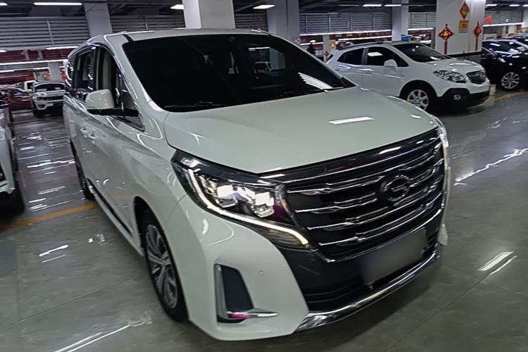 Used GAC Trumpchi M8 2020 Flagship Model 390T Prestige Edition Front Right 45 Deg